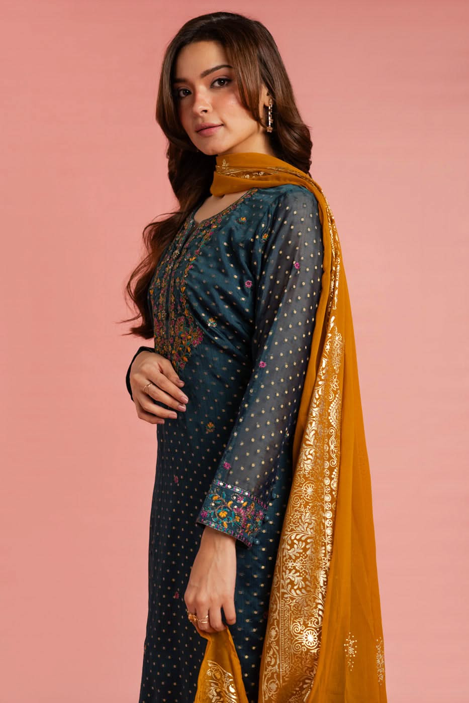 Stitched - 3 Pc Embroidered Jacquard Outfit