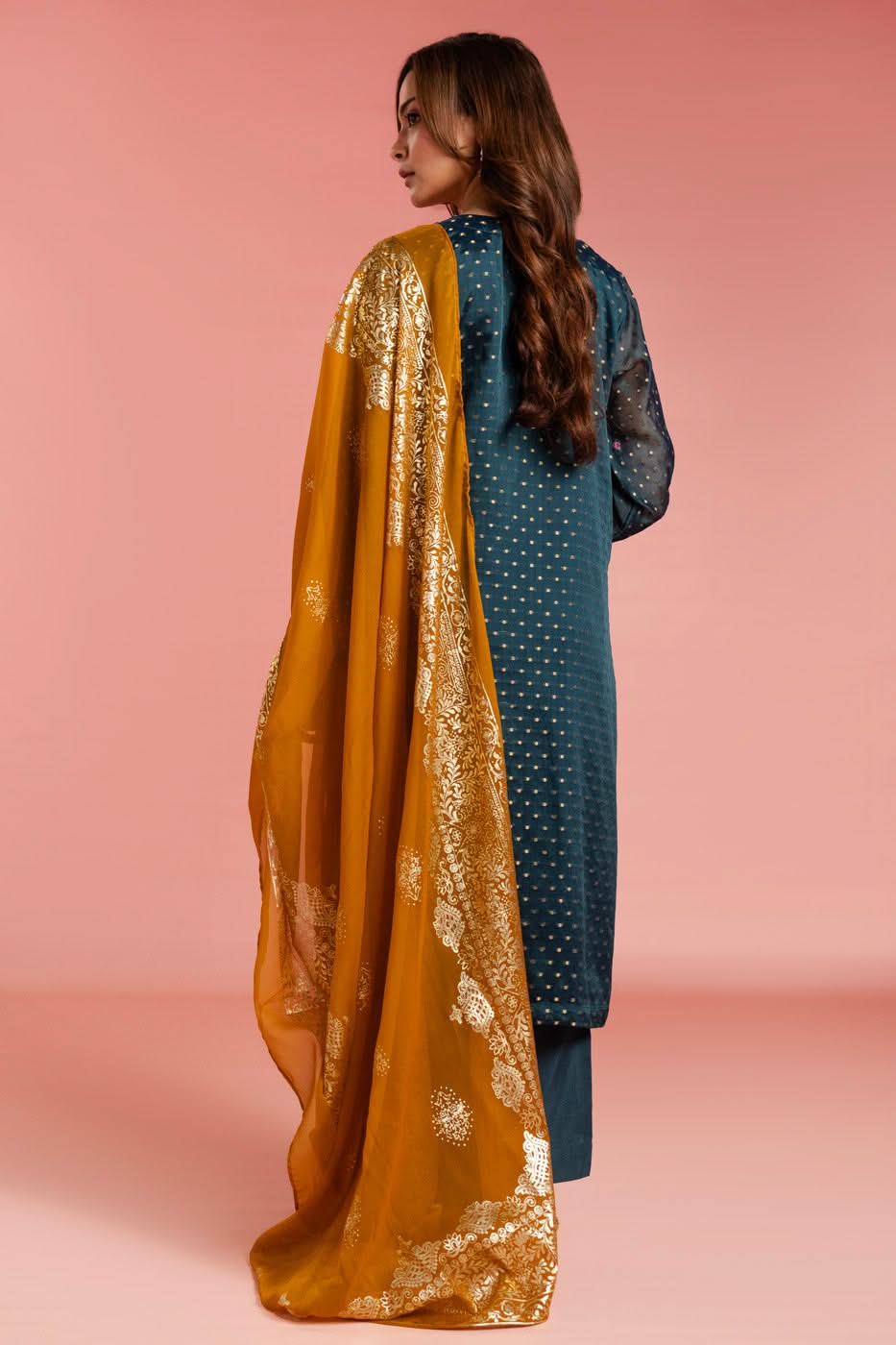 Stitched - 3 Pc Embroidered Jacquard Outfit