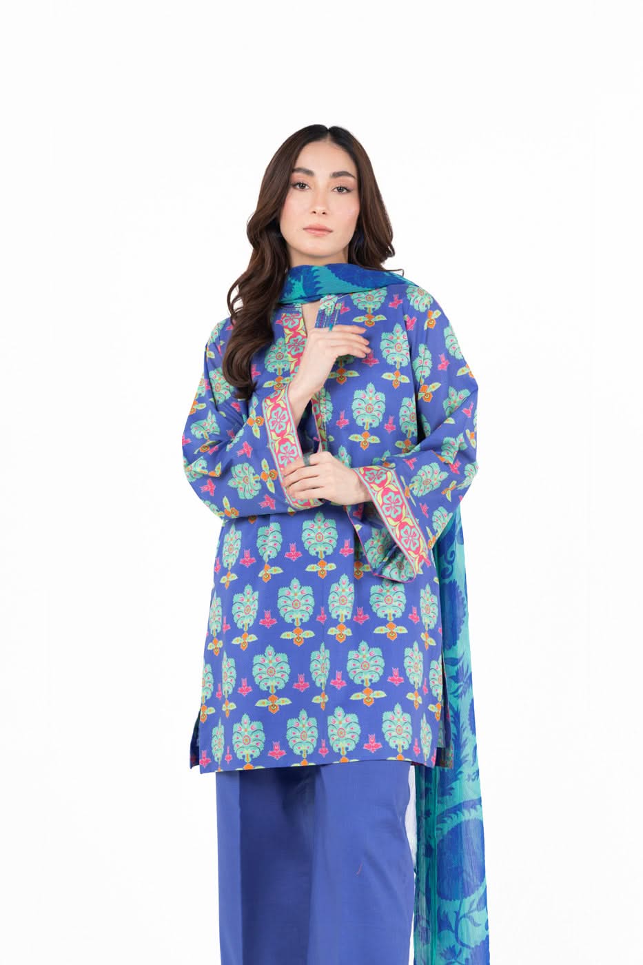 3 Piece  Printed Lawn Suit With Printed Chiffon Dupatta